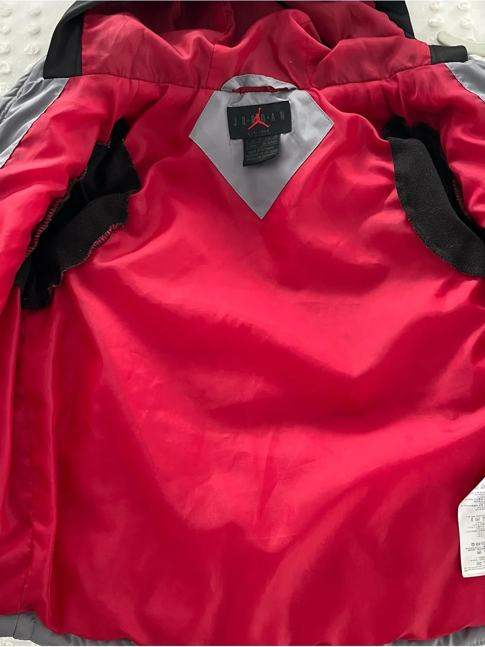Boys Air Jordan Black/Red/Gray Youth Full Zip 2FER Jacket Size 3-4 Years Old